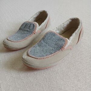 sorel ♡ tremblant moccasin slippers suede neutral winter